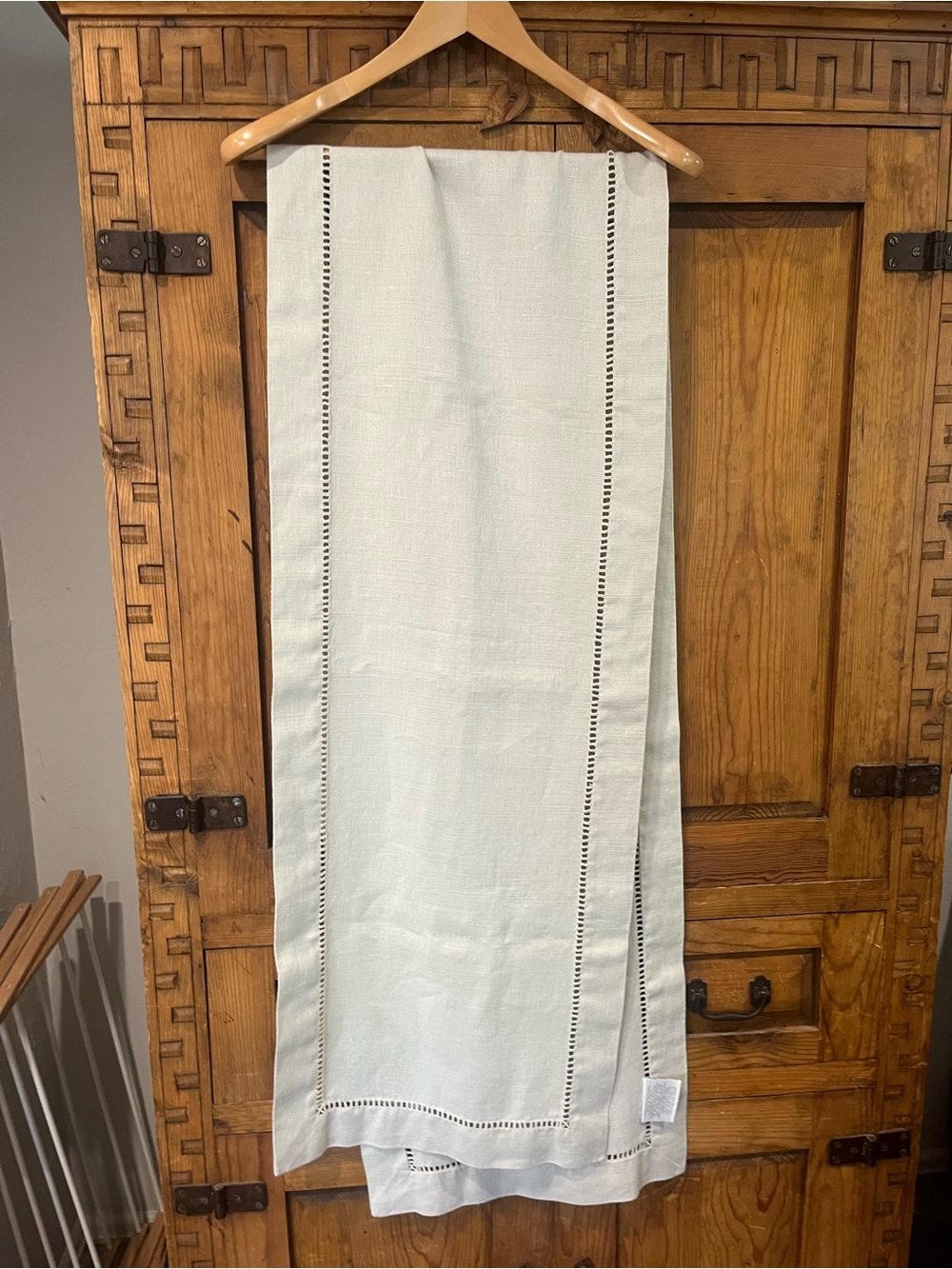 Williams-Sonoma Hemstitch Linen Table Runner 88 inches